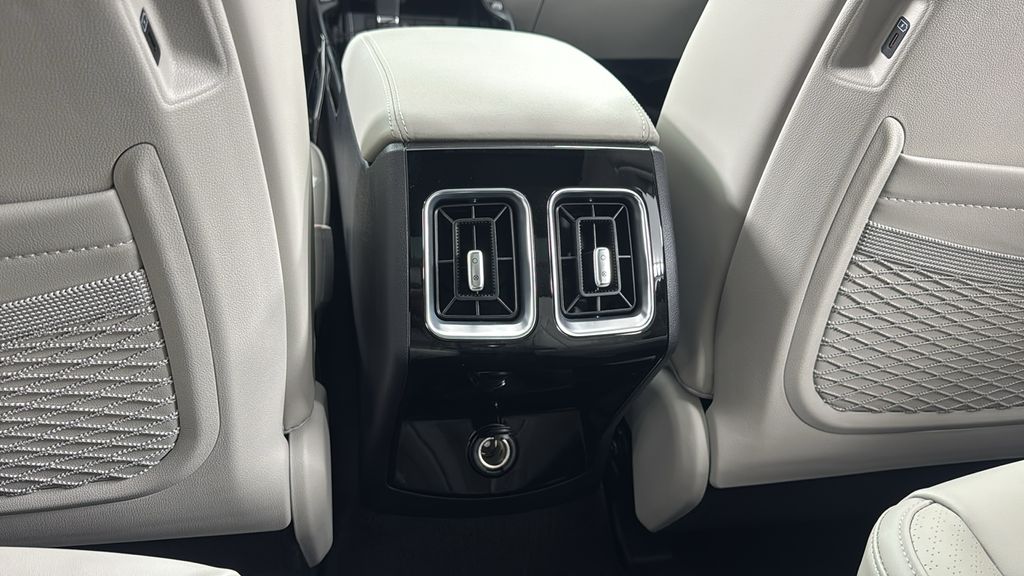 2026 Kia Sorento X-Line SX photo 35