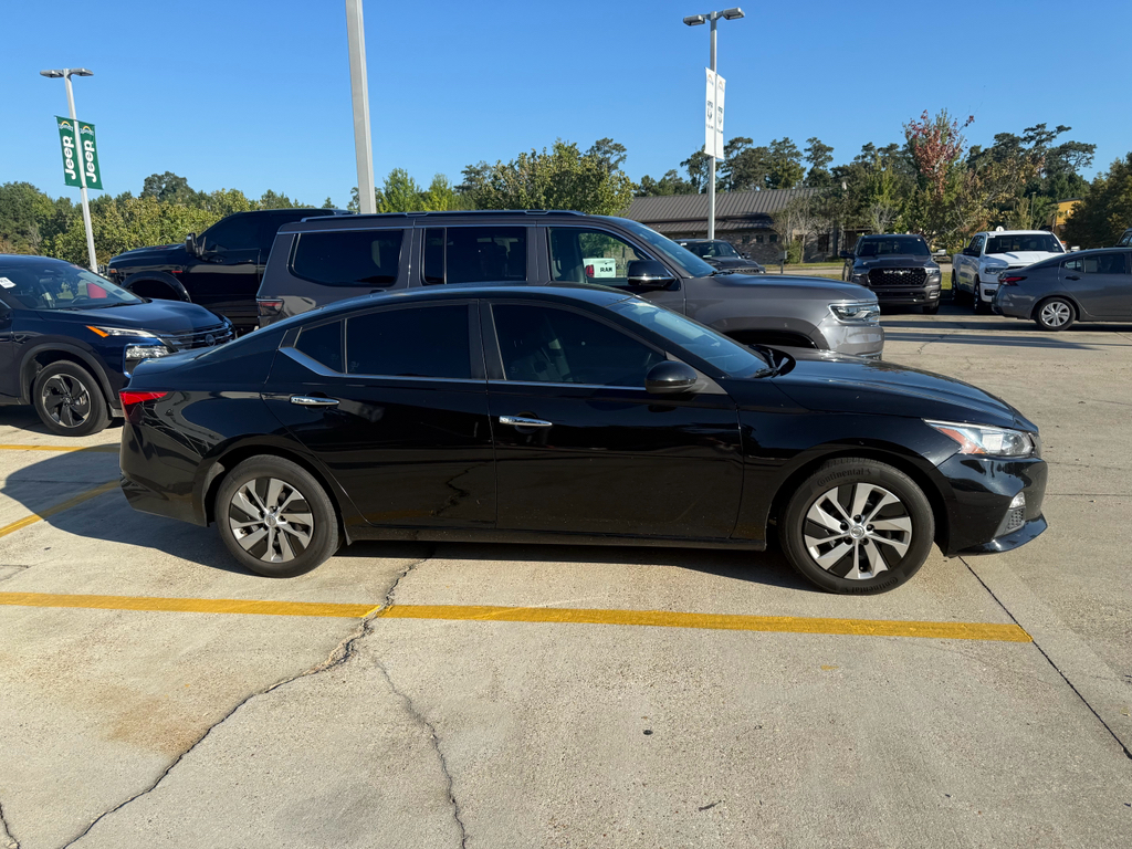 2020 Nissan Altima 2.5 S photo 4