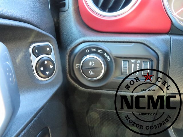 2021 Jeep Gladiator Rubicon photo 44