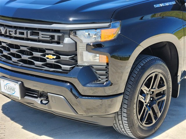 2026 Chevrolet Silverado 1500 Custom photo 6