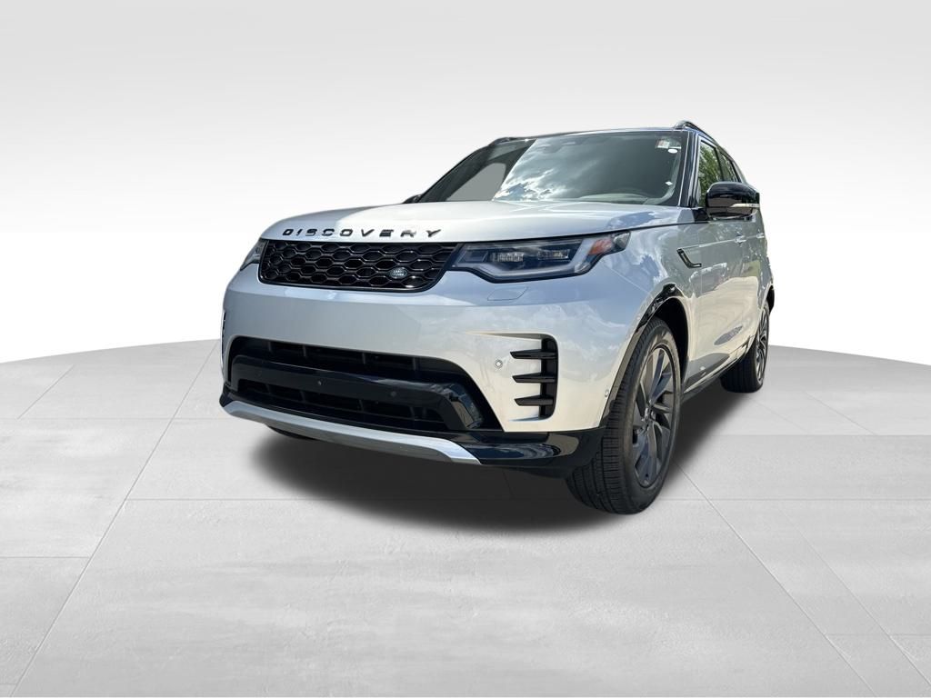 2024 Land Rover Discovery SE photo 2