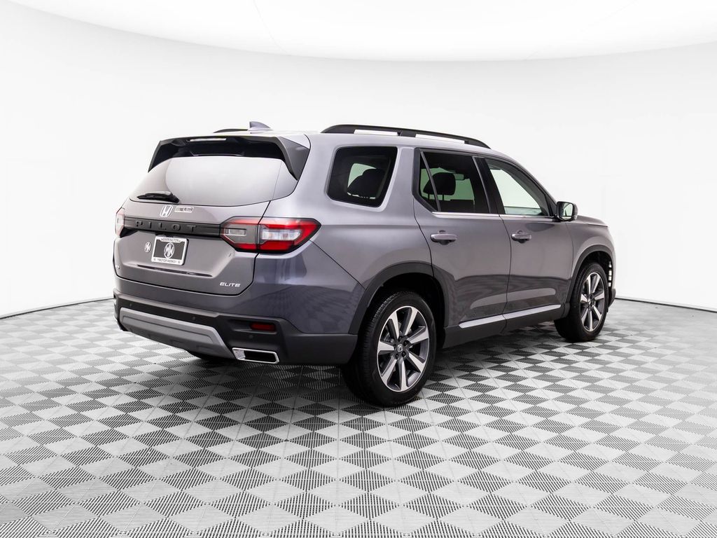 2025 Honda Pilot Elite photo 3