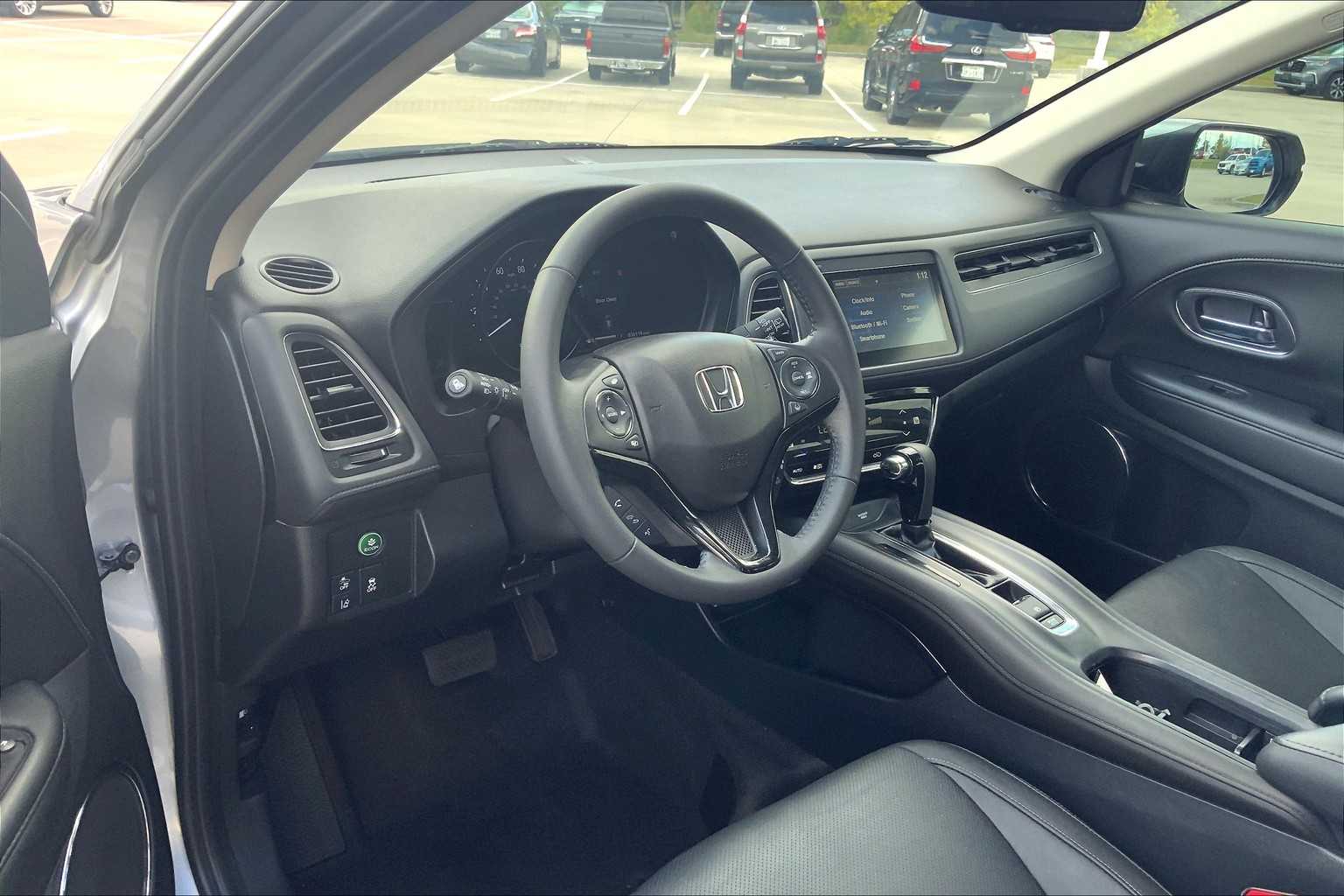 2022 Honda HR-V EX-L photo 16