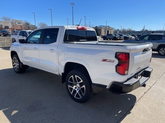 2024 Chevrolet Colorado Z71 photo 3