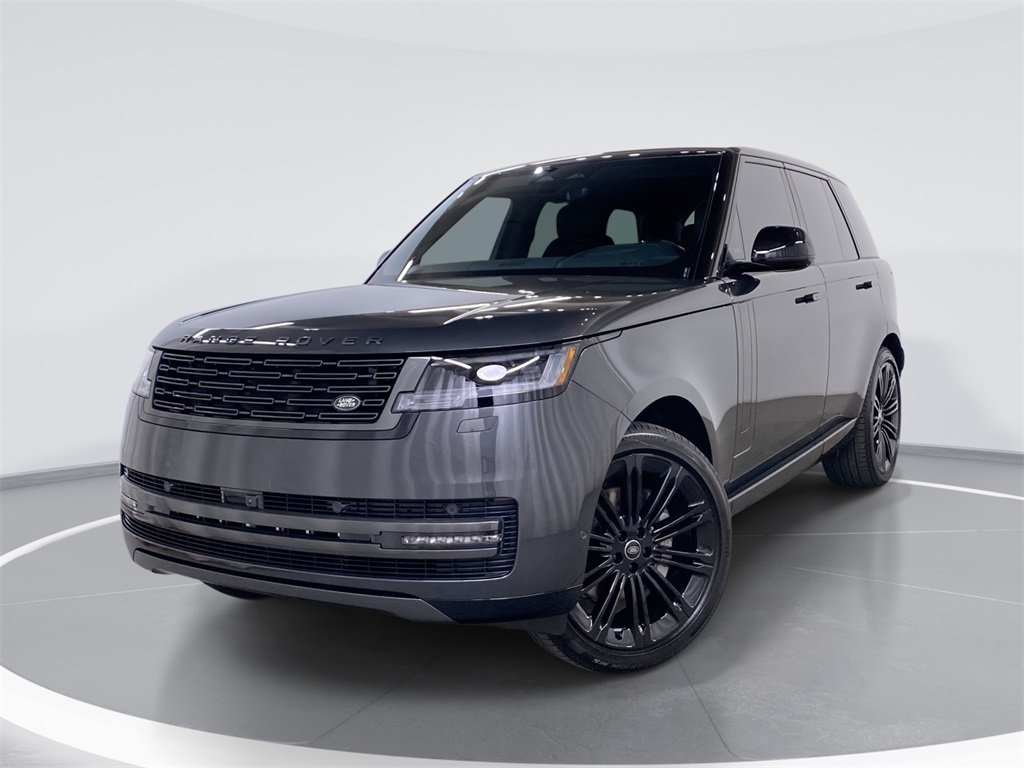 2025 Land Rover Range Rover SE's photo