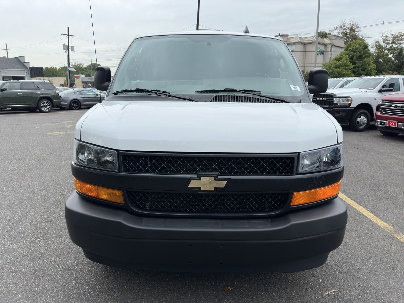 2023 Chevrolet Express Cargo Van photo 2