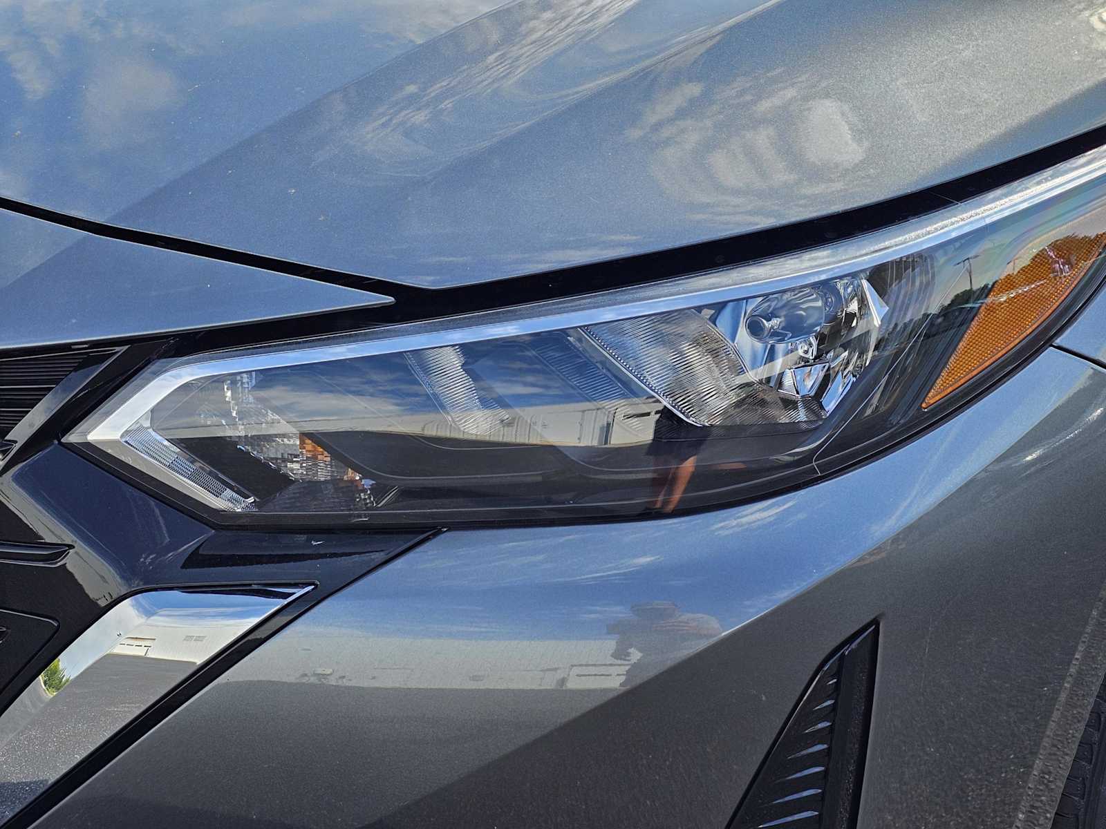 2025 Nissan Sentra S photo 3