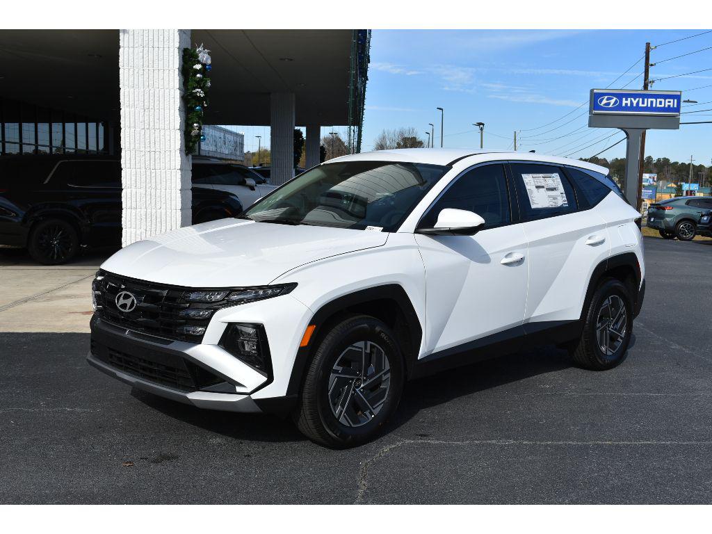 2026 Hyundai Tucson Blue SE's photo