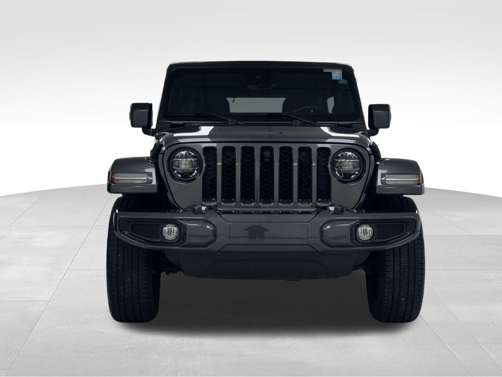 2021 Jeep Wrangler Unlimited Sahara High Altitude photo 3