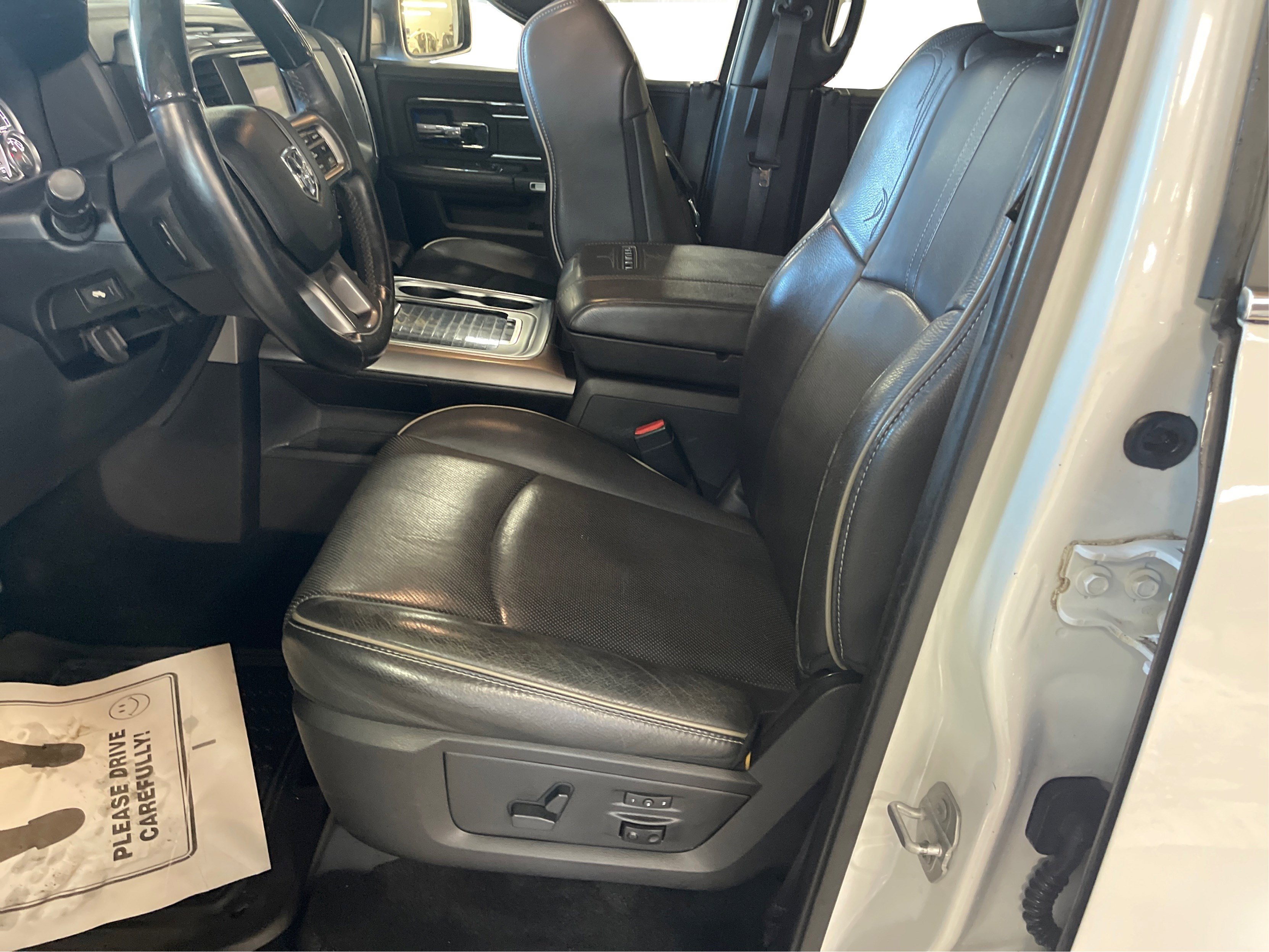 2015 Ram 1500 Laramie Limited photo 17
