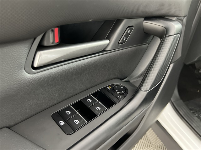 2025 Mazda CX-50 2.5 S Premium photo 15