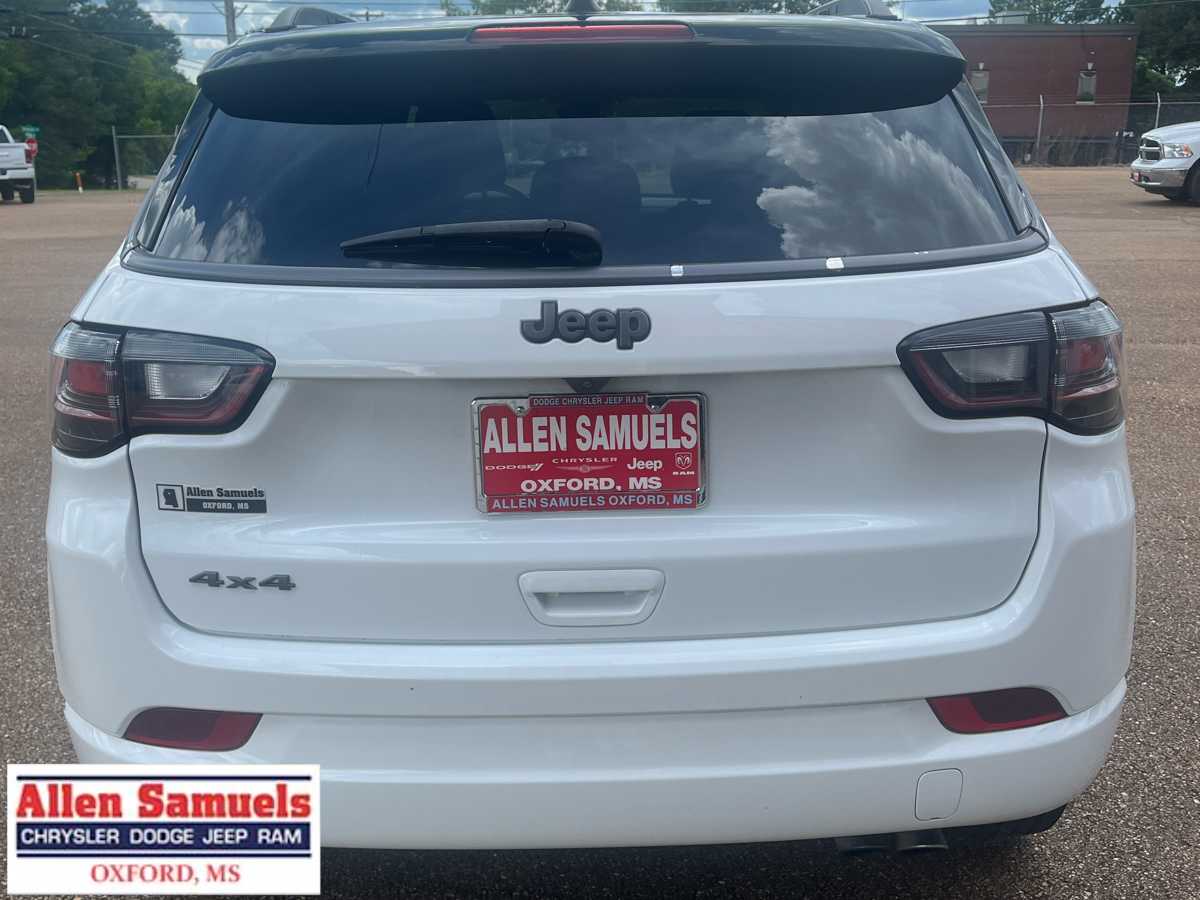 2022 Jeep Compass High Altitude photo 4