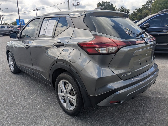 2021 Nissan Kicks S photo 4