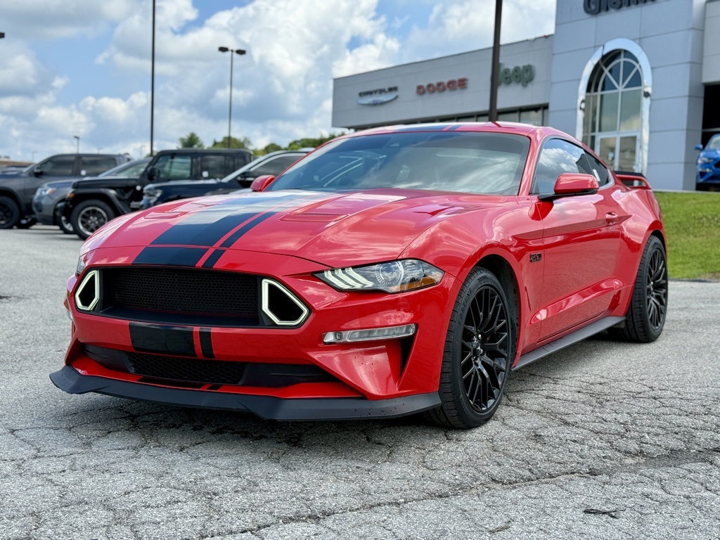 2019 Ford Mustang GT Premium photo 2