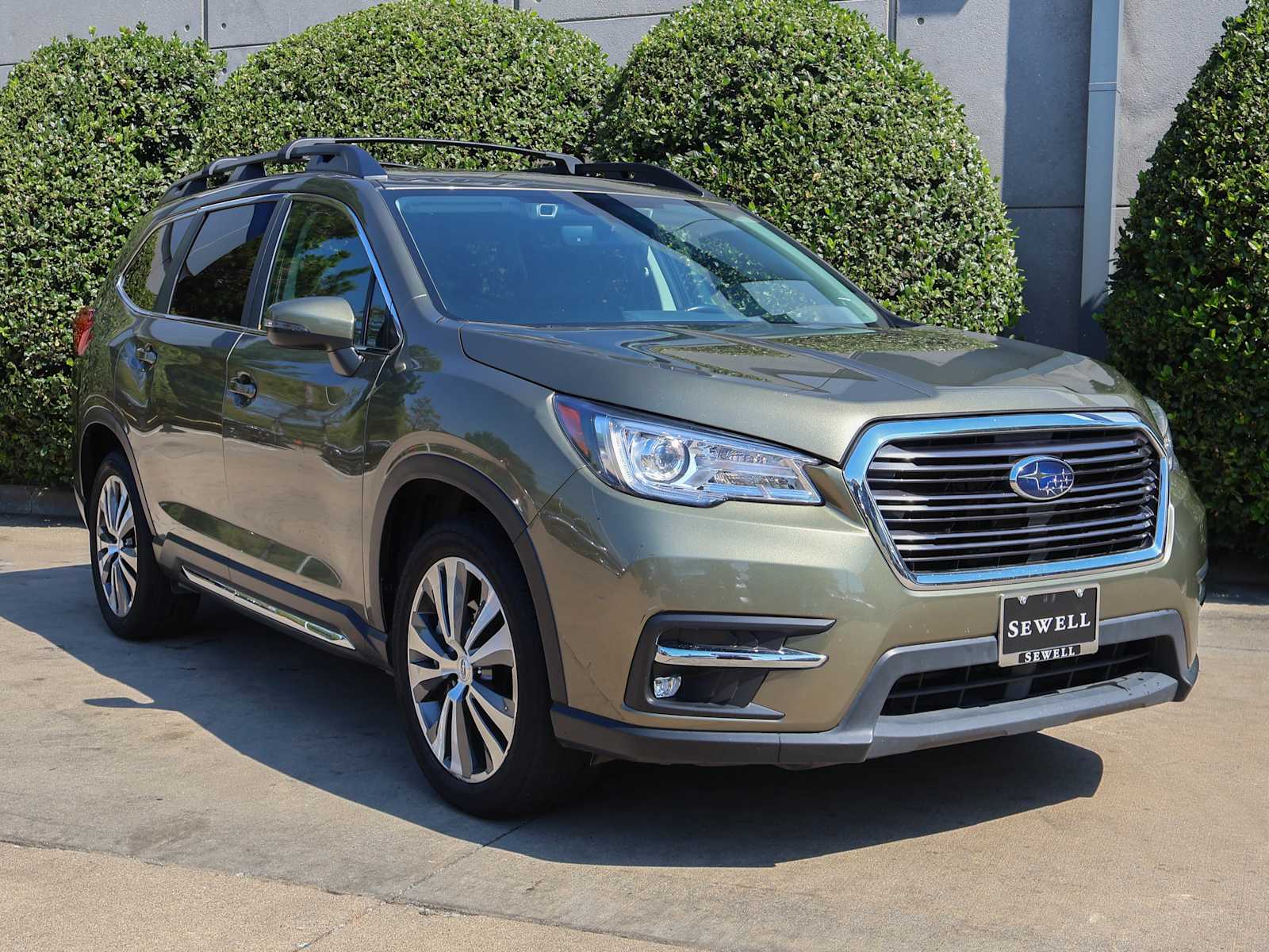 2022 Subaru Ascent Limited photo 3