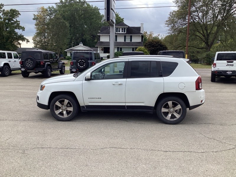 2017 Jeep Compass High Altitude photo 4