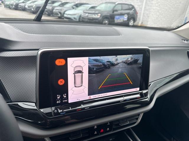 2025 Volkswagen Atlas Peak Edition SE photo 26