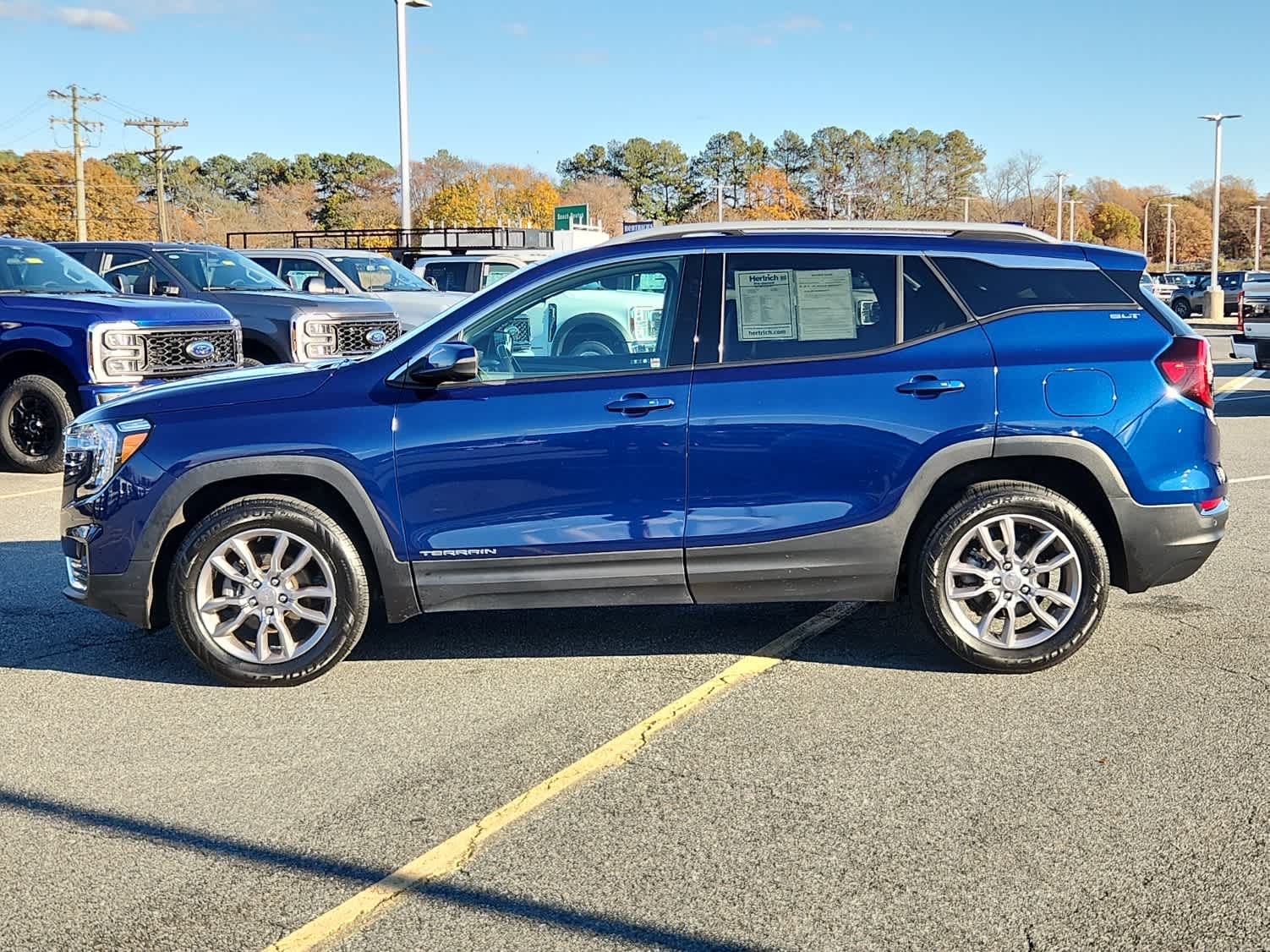 2022 Gmc Terrain SLT photo 2