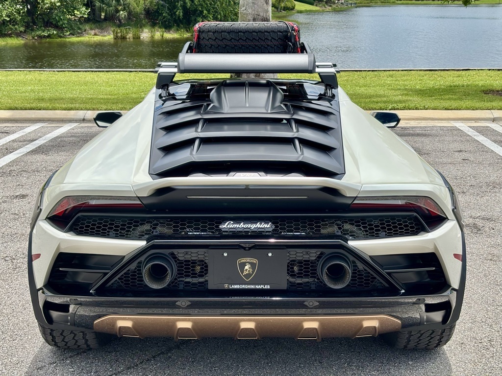 2024 Lamborghini Huracan Sterrato Base photo 7