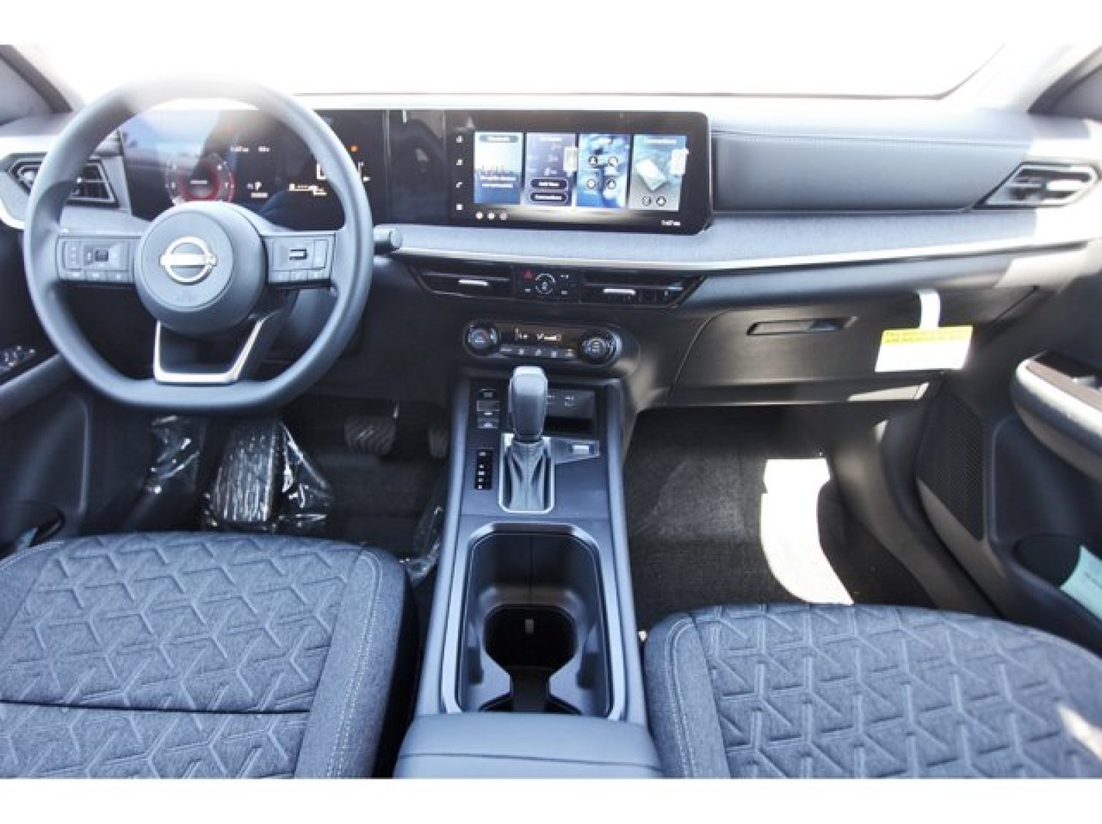 2026 Nissan Kicks SV White at Robbins Nissan