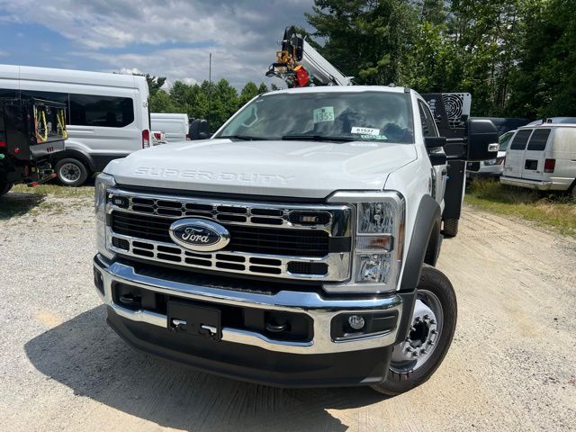 2024 Ford F-550 photo 2