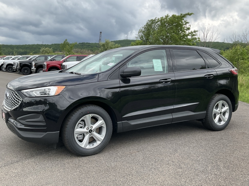2024 Ford Edge SE photo 15
