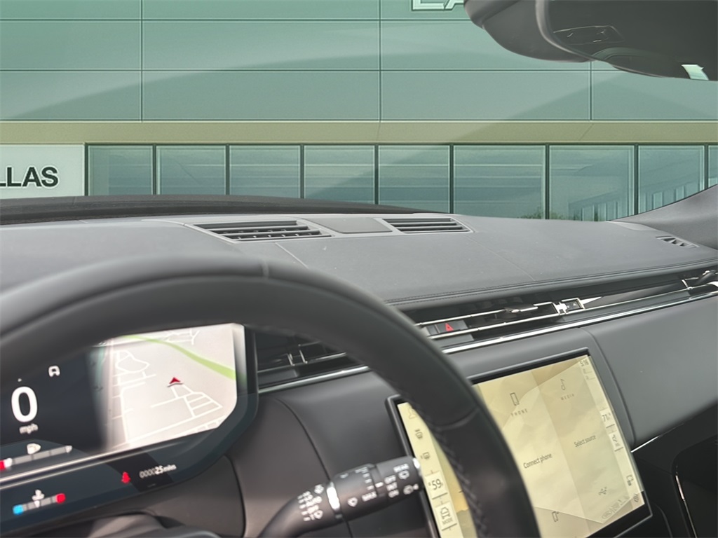 2025 Land Rover Range Rover Sport SE photo 8