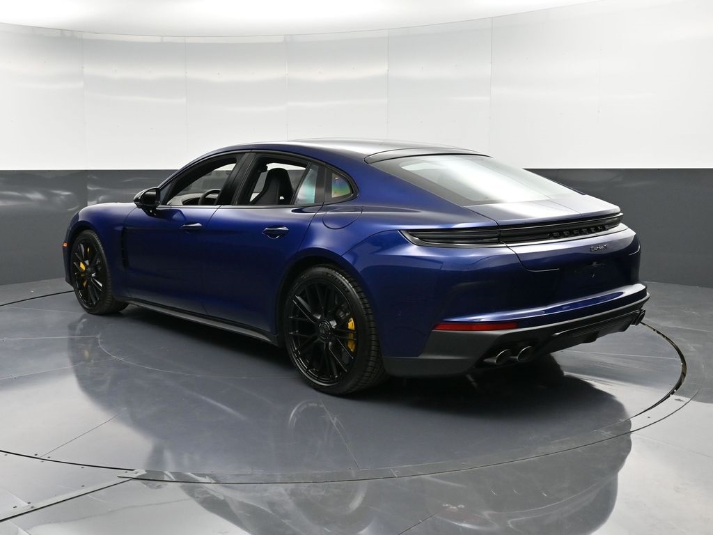 2026 Porsche Panamera Turbo S photo 2