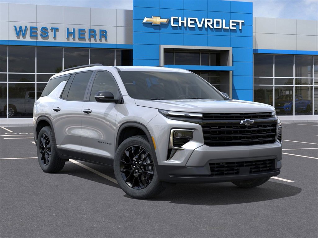 2025 Chevrolet Traverse photo 6
