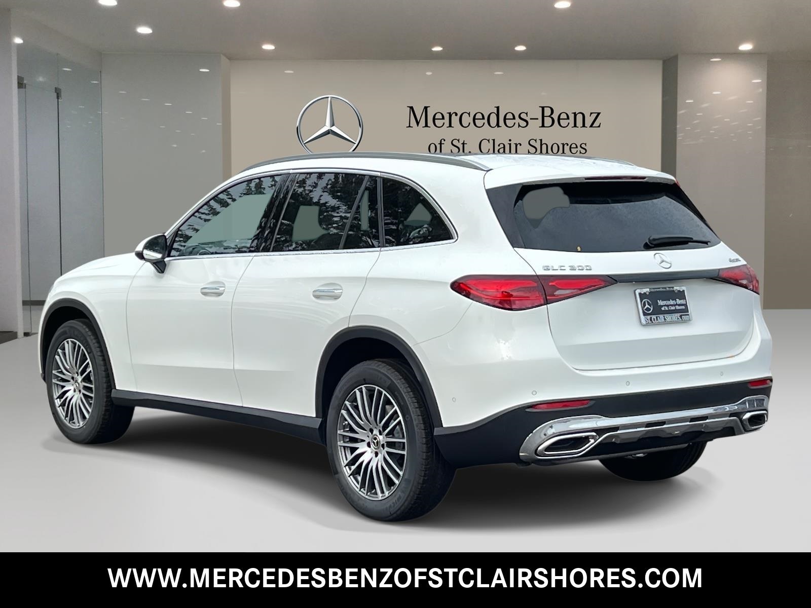 2026 Mercedes Benz GLC 300 4MATIC photo 3