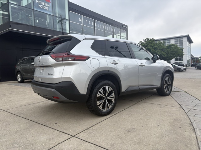 2023 Nissan Rogue SV photo 4