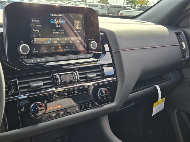 2025 Nissan Pathfinder Rock Creek photo 14