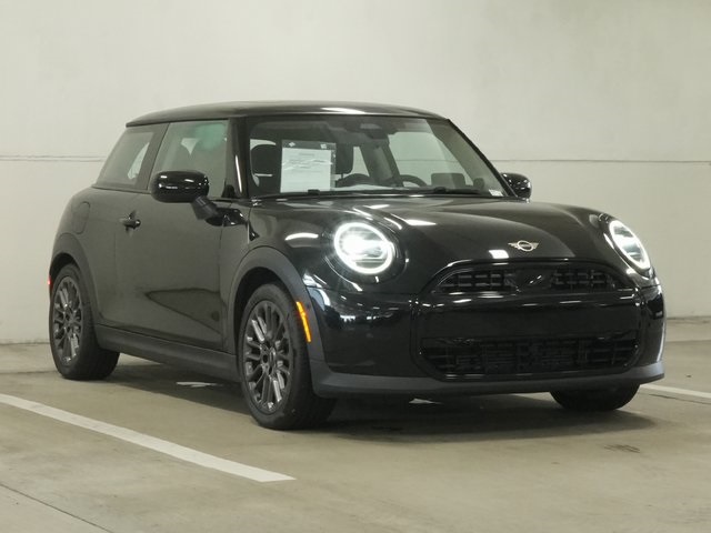 2025 Mini Cooper photo 3