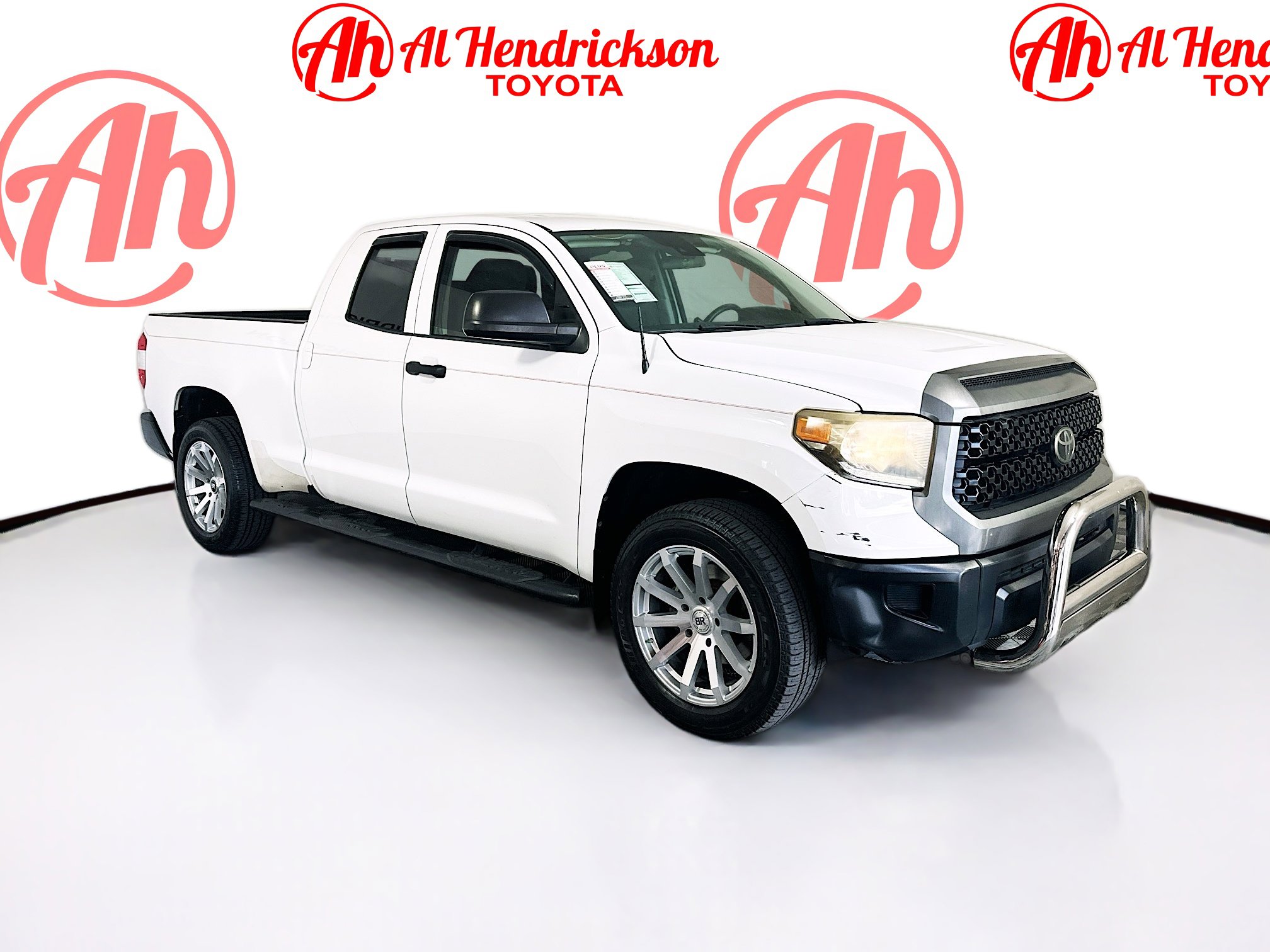 2018 Toyota Tundra SR's photo