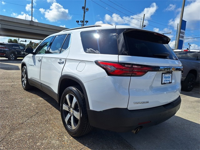2022 Chevrolet Traverse Leather photo 3