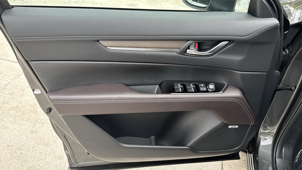 2025 Mazda CX-5 2.5 Turbo Signature photo 37