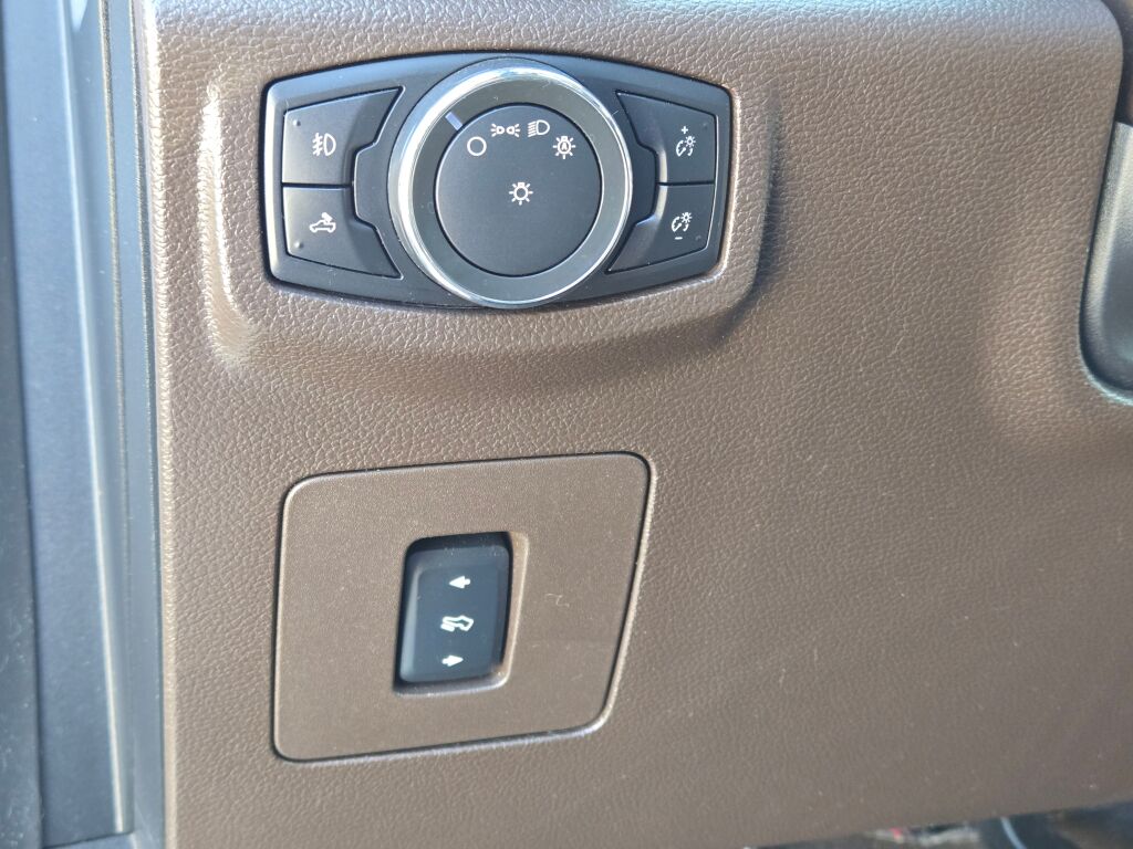 2017 Ford F-150 King Ranch photo 28