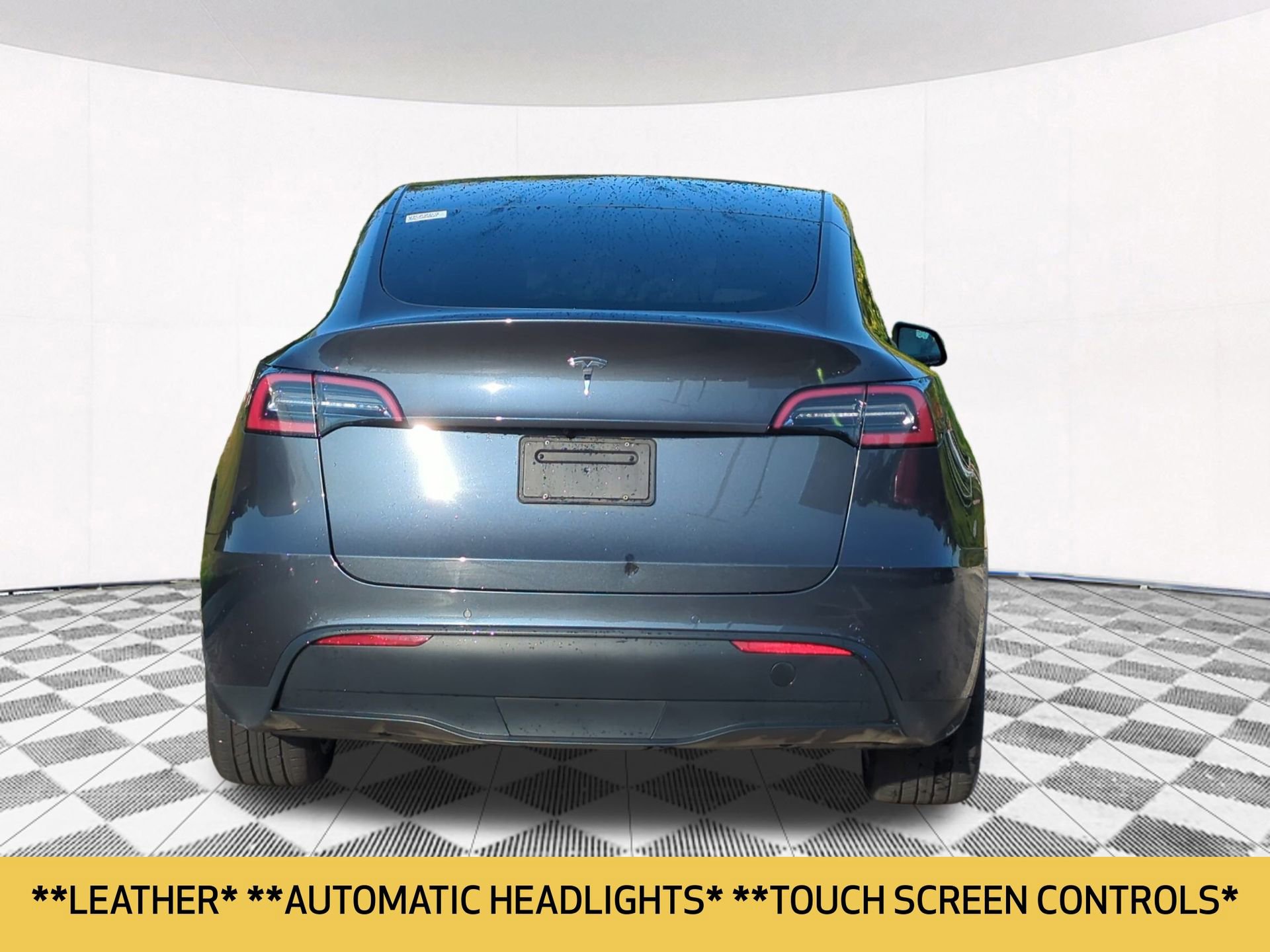 2020 Tesla Model Y Long Range photo 2
