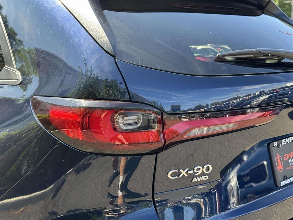 2025 Mazda CX-90 Preferred photo 10