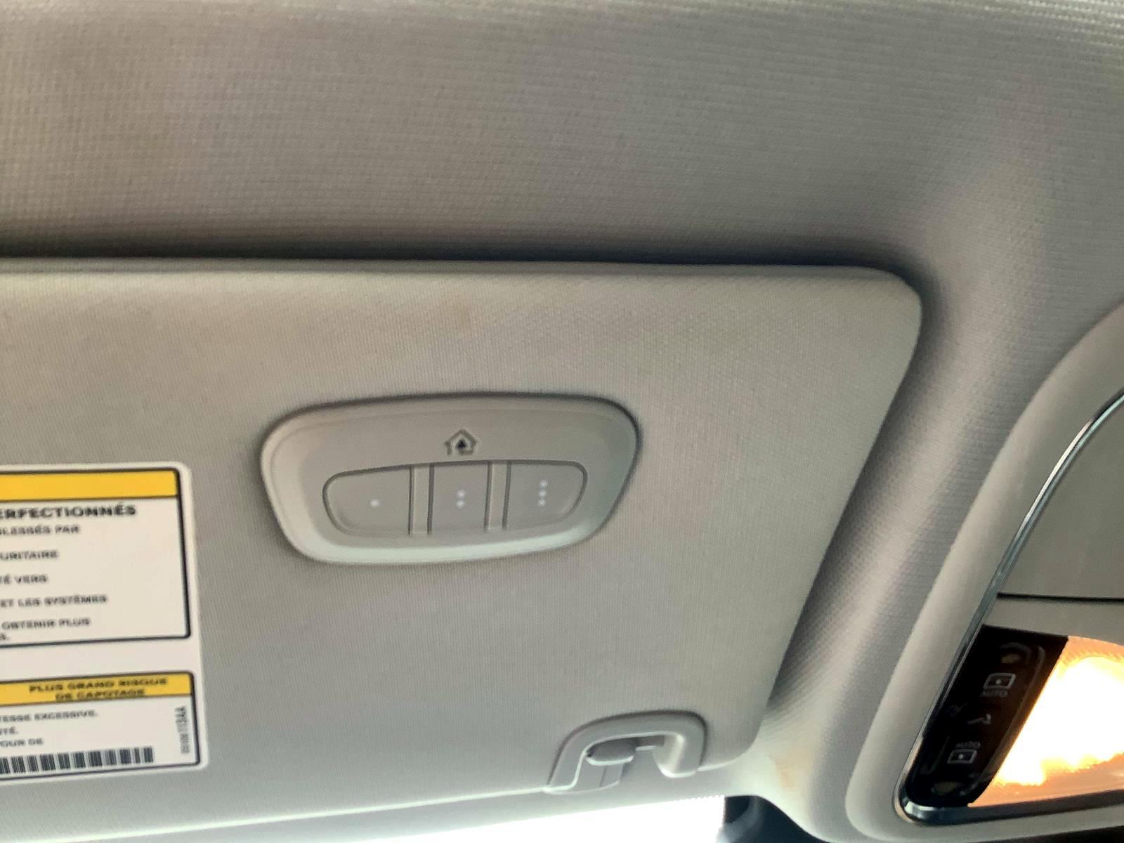 2022 Jeep Cherokee Limited photo 23