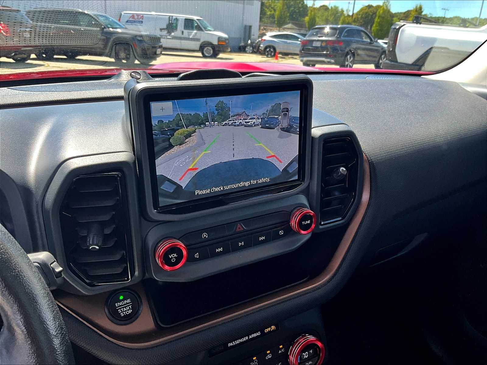 2021 Ford Bronco Sport Outer Banks photo 19