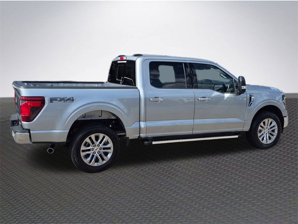 2025 Ford F-150 XLT photo 4
