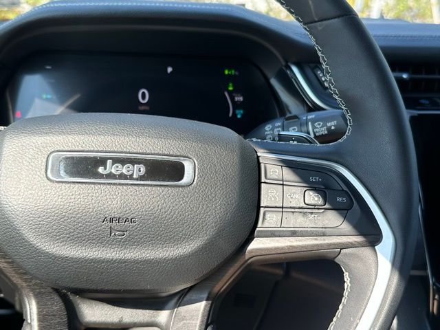 2023 Jeep Cherokee 4xe photo 21