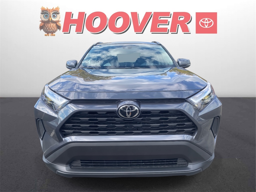 2025 Toyota RAV4 Hybrid XLE photo 2