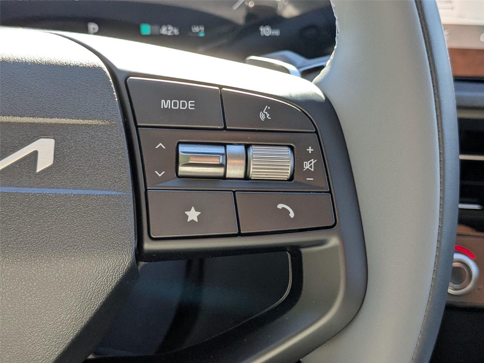 2025 Kia EV6 Light photo 19
