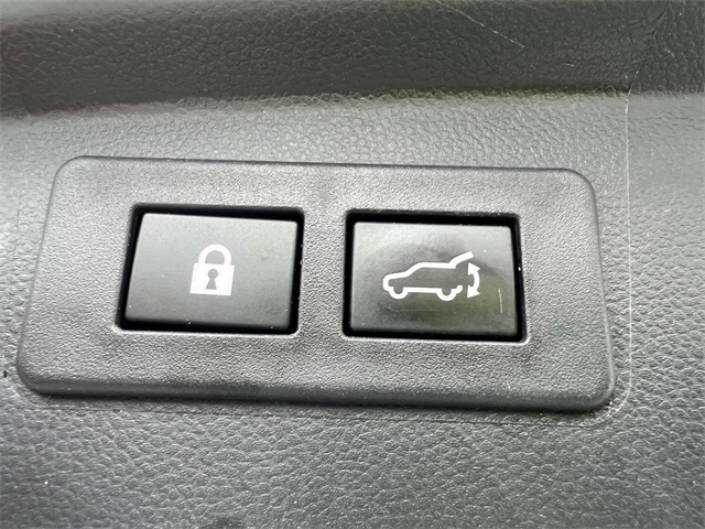 2020 Subaru Outback Limited photo 13