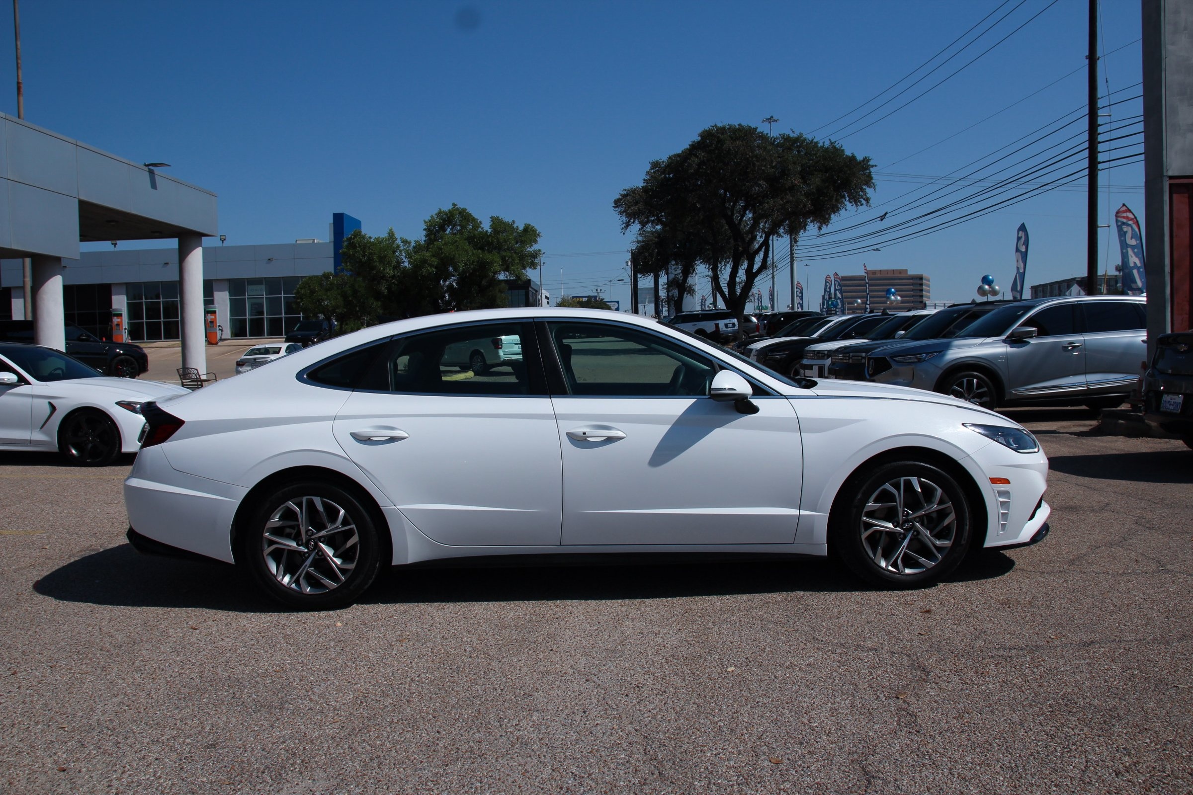 2023 Hyundai Sonata SEL photo 4