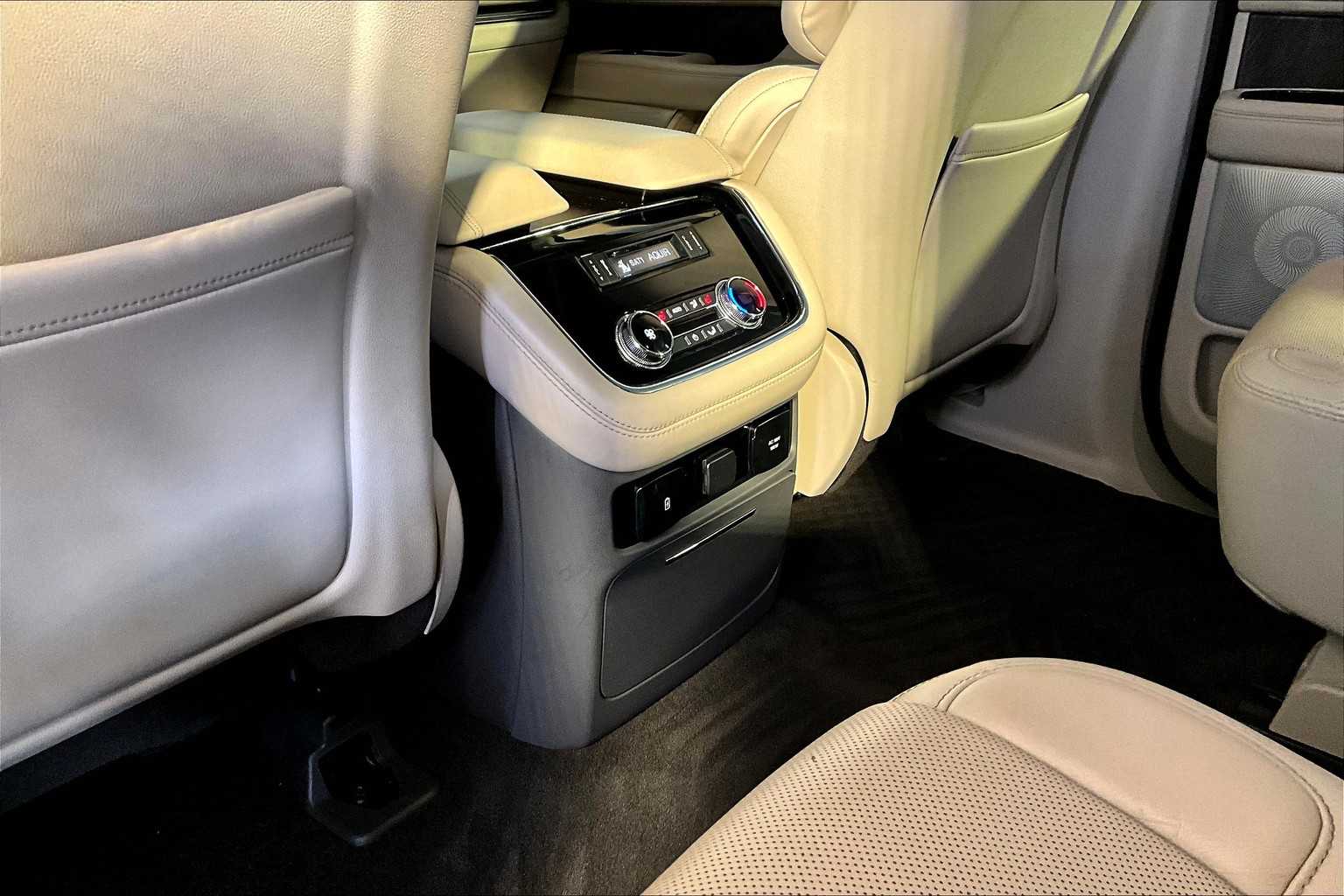 2020 Lincoln Navigator Reserve photo 33
