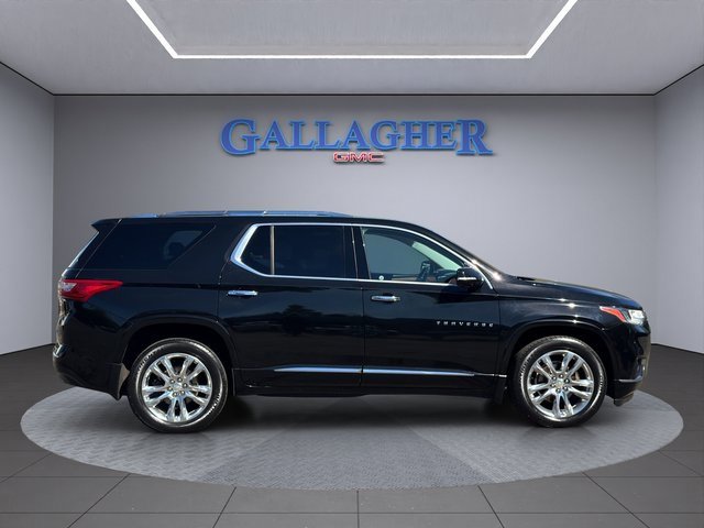 2020 Chevrolet Traverse High Country photo 3