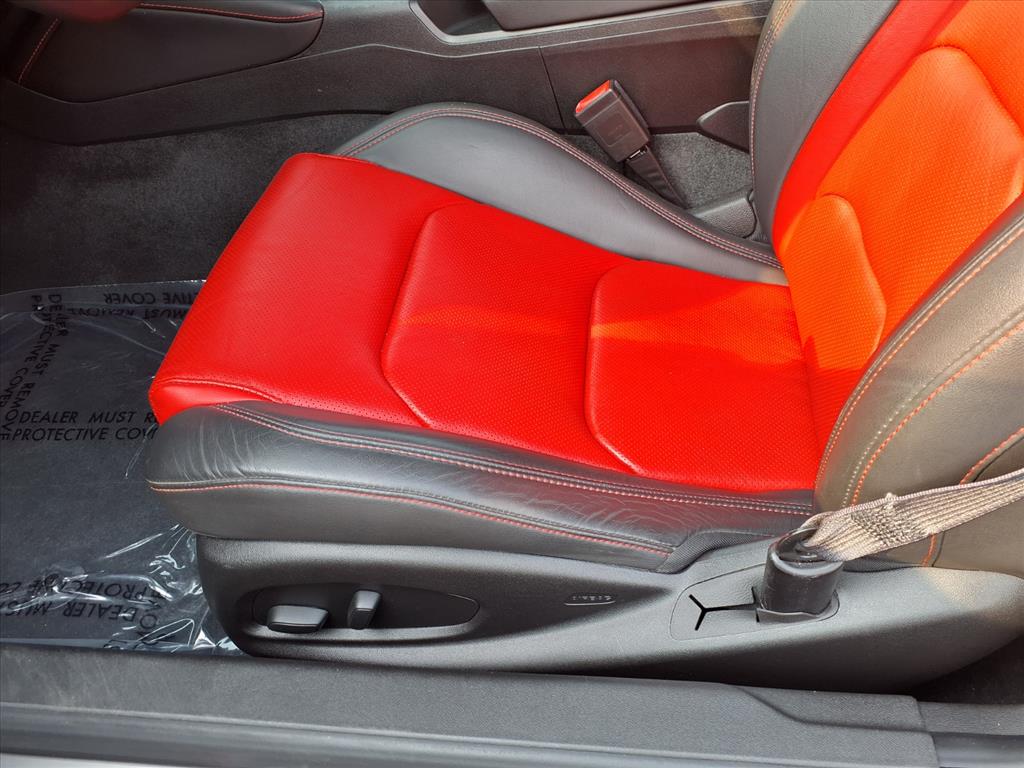 2016 Chevrolet Camaro SS photo 22